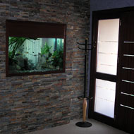 Falba épített akvárium 2. két oldalról látható és kezelhető akvárium